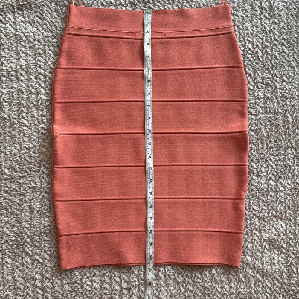Elegant Coral Pencil Skirt - Picture 7 of 7